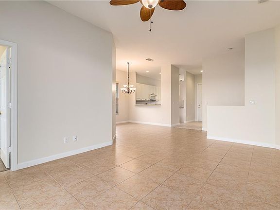 4th image of 868 SW Munjack Cir