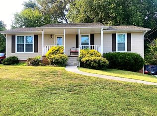 1316 Chipwood Cir, Knoxville, TN 37932