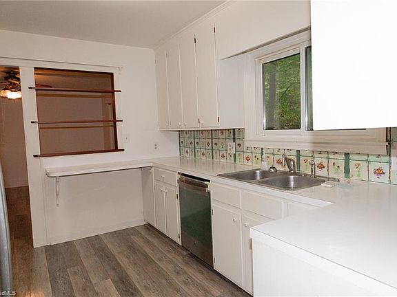 5th image of 120 Jova Cir