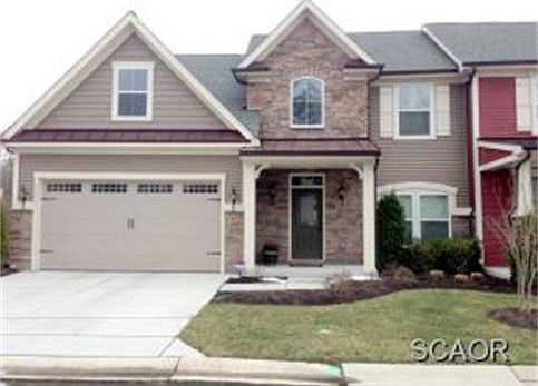 1st image of 37072 Fairway Dr