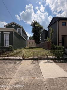 936 E Jefferson St, Louisville, KY, 40206