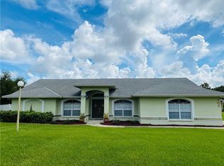 102 Glistening Dr, Auburndale, FL 33823