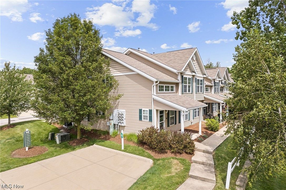 13699 Woodcroft Trce, North Royalton, OH 44133 Zillow