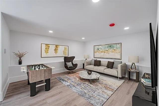 47 Graham St #1 — Photo 10