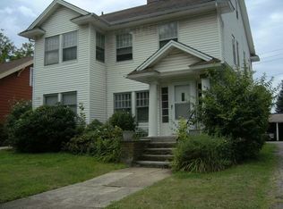 1462 Maple Rd, Cleveland Heights, OH 44121