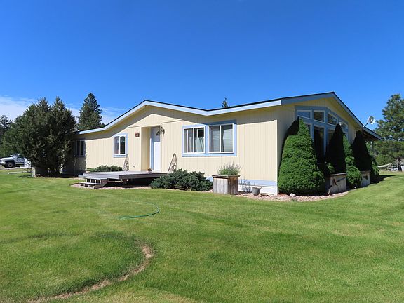 2nd image of 156 W Curlew Lake Rd