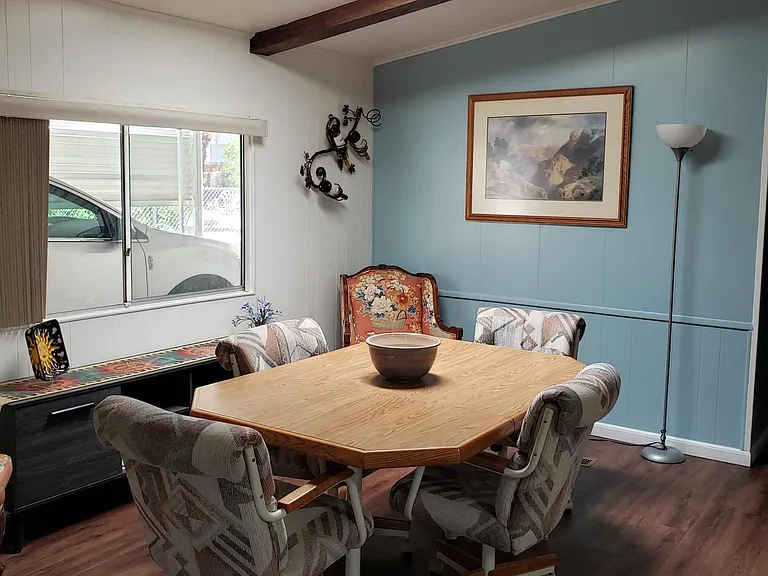 130 W Olive Dr — Photo 11