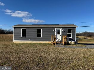 3229 Martinsburg Rd, Berkeley Springs, WV 25411
