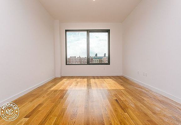 4th image of 123 Melrose St APT 427