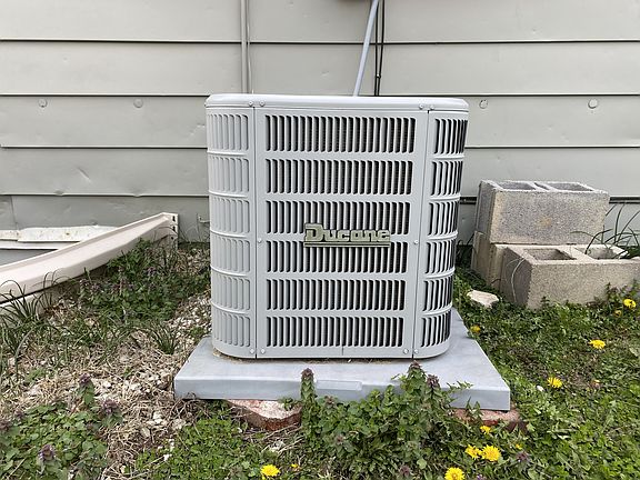 5th image of 2601 E Kelly St
