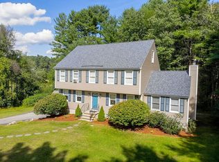 6 Unicorn Dr, Westford, MA 01886
