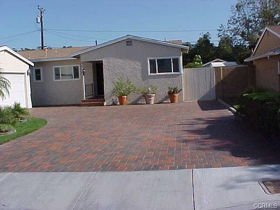 3rd image of 9522 Blanche Ave