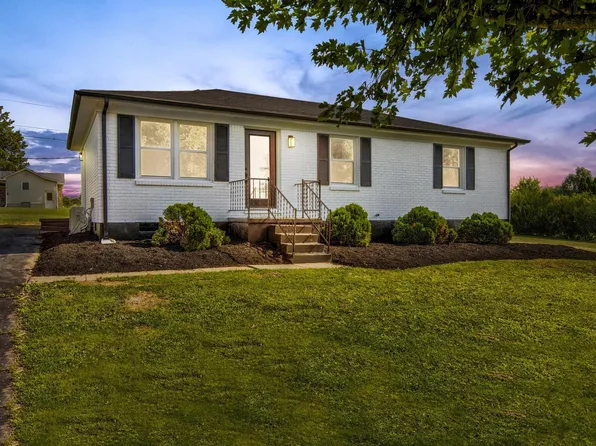 75 Springview Ct, Sharpsburg, KY 40374