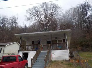 642 28th St, Catlettsburg, KY 41129