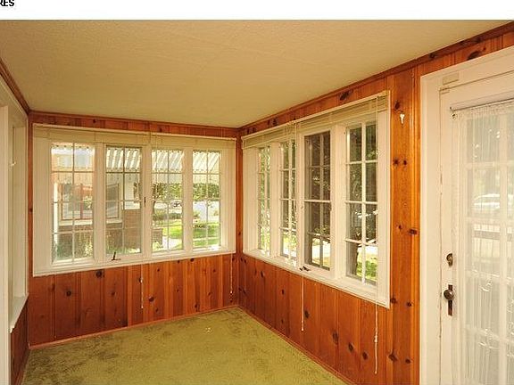 2nd image of 31 Park Ave