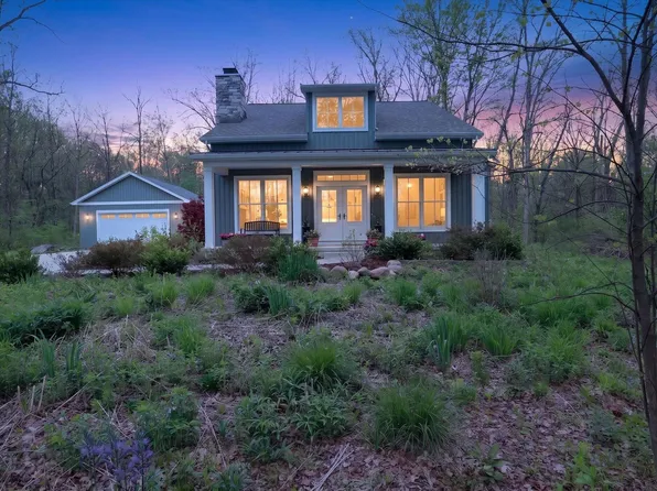 144 Bell Rd, Niles, MI 49120