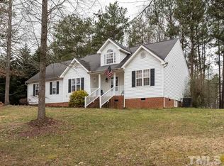 737 Raymond Dr, Clayton, NC 27527