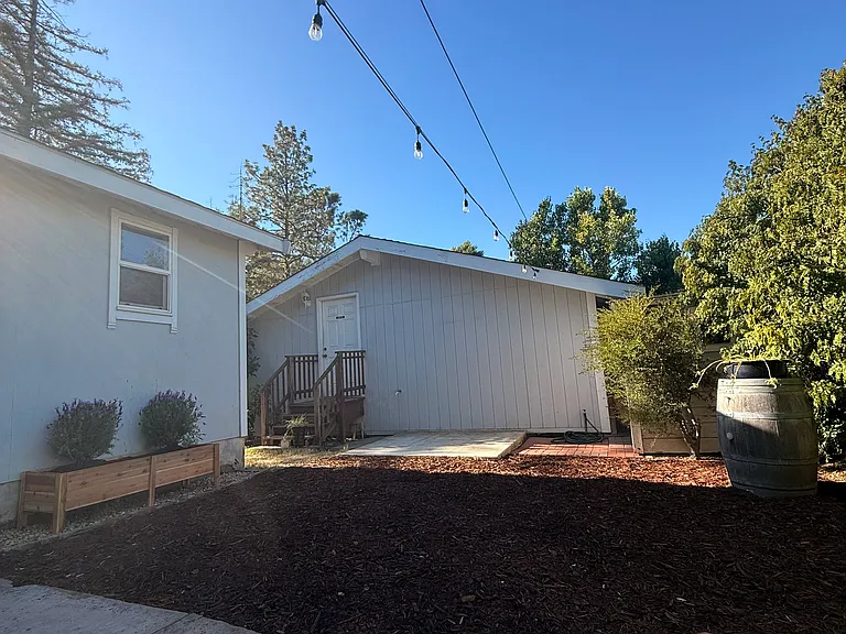 2180 James St #A — Photo 6