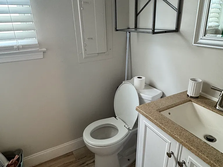 1535 Irene St — Photo 8