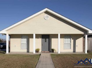 112 Cypress Village Dr, Houma, LA 70360