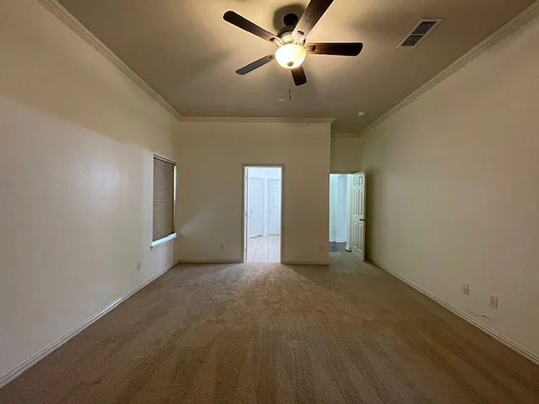 8525 Hudson St — Photo 11
