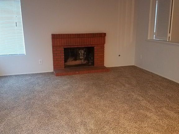 3rd image of 12718 Brickellia St