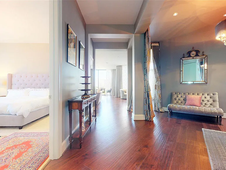 1409 Post Oak Blvd #902 — Photo 8