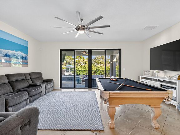 3rd image of 5913 Sandbirch Way