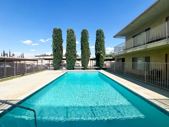 Shadow Park Apartments, 38220 11th St E, Palmdale, CA 93550