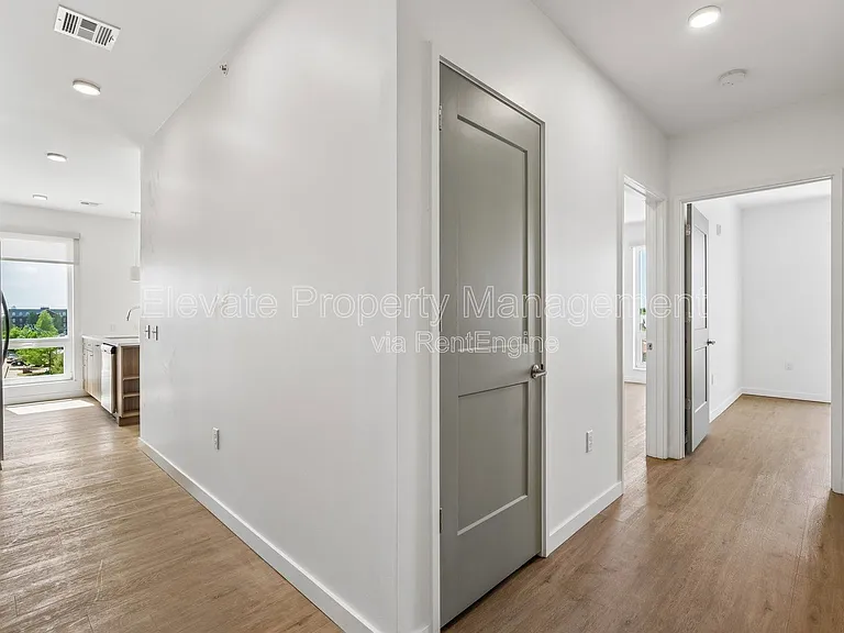 The E at 1016 NW 67th Street — Photo 77