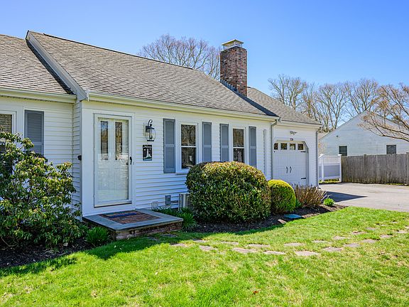 4th image of 136 Sheaffer Road