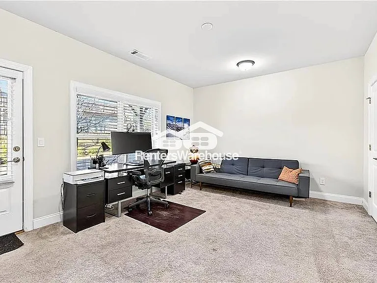 1342 Rosen Rd — Photo 10