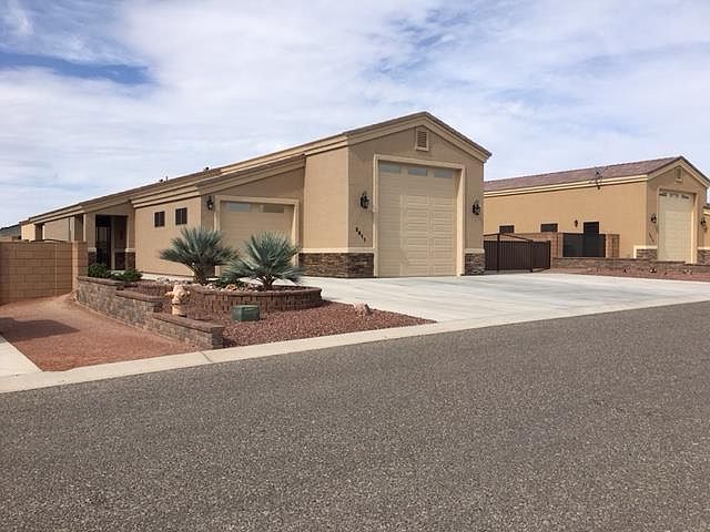 1st image of 2611 E Mayra St