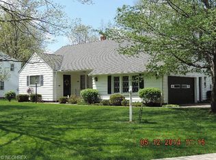 846 Eastlawn Dr, Highland Heights, OH
