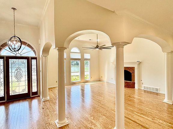 5th image of 1356 Rain Lake Ln E