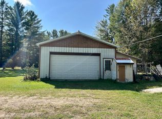 1734 Hay Rd, Beaverton, MI 48612