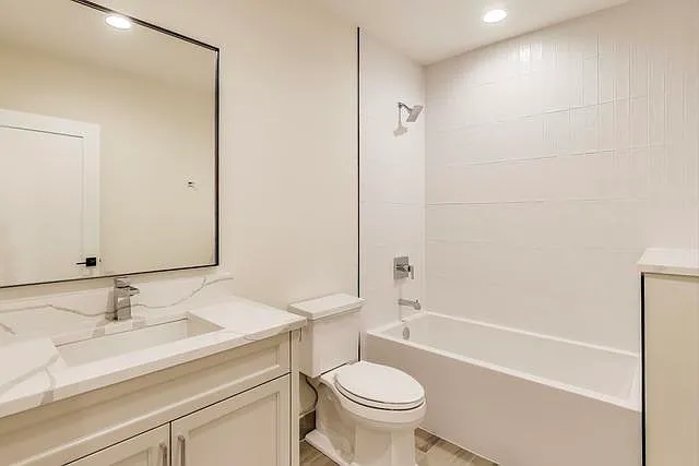 5019 N Lincoln Ave #1 — Photo 15