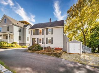 15 Lincoln Ct, Amesbury, MA 01913
