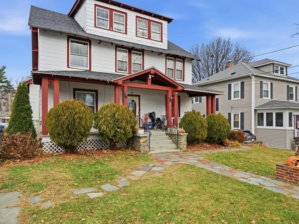 37 Albion St, Methuen, MA 01844