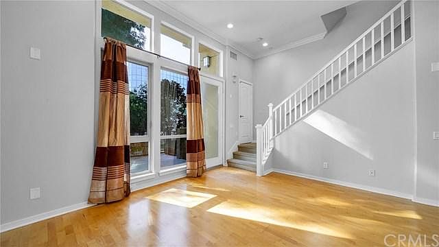 1st image of 5506 W 149th Pl Unit 13