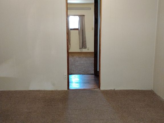 5th image of 901 Park Ave #3