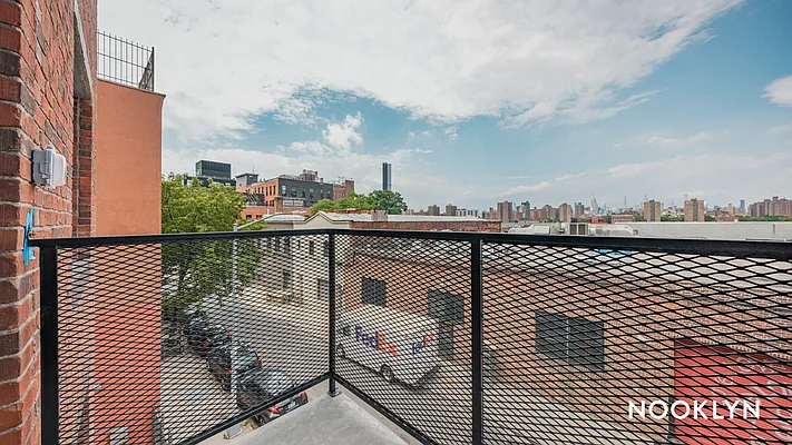 Rented by Nooklyn NYC LLC | media 60