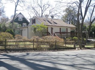 4101 Hummer Rd, Annandale, VA 22003