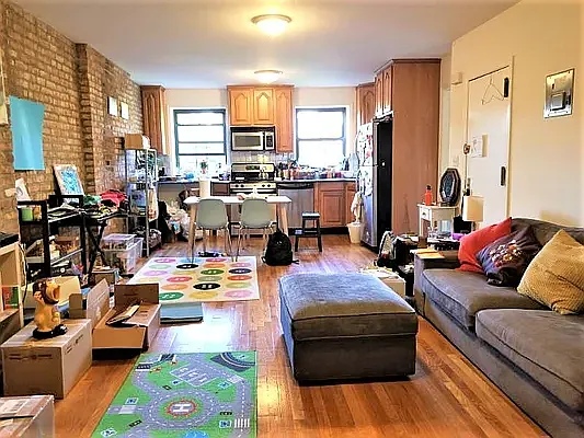251 Baltic St #4 — Photo 1