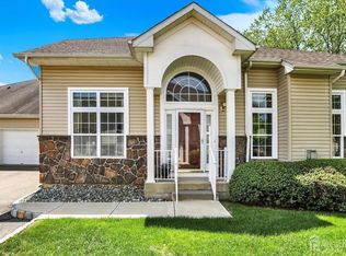 102 Schindler Dr S, Monmouth Junction, NJ 08852