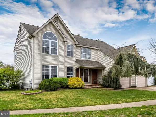 636 Harper Dr, Glassboro, NJ 08028