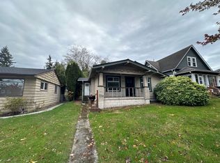 1142 Ellis St, Bellingham, WA 98225