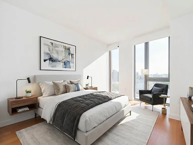 223 4th Ave #8F — Photo 4