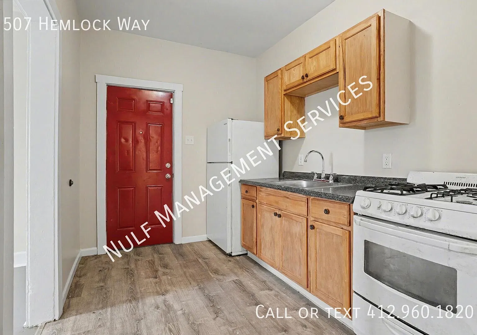 Garage Parking- 2 Bed, 1 Bath Apartment In Glassport — Photo 1