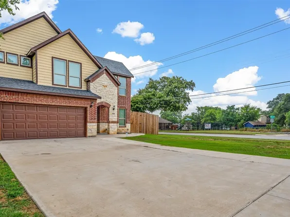 2845 Meaders Ave, Fort Worth, TX 76112